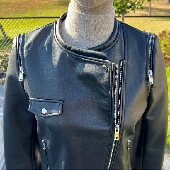 Zara Faux Leather Biker Jacket NWT Size Medium - Picture 2 of 10